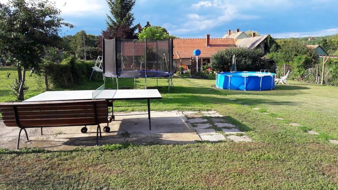 Pol-Lak Appartement Szolosgyorok Buitenkant foto